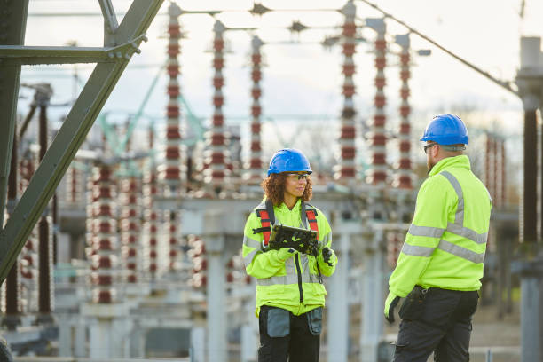 Best Local Electrician Companies  in Hillburn, NY
